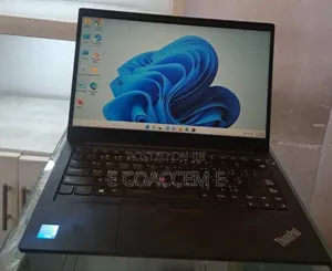 New Laptop Lenovo 8GB Intel Core I7 SSD 512GB