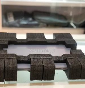 New Laptop Lenovo LOQ 15IRH8 16GB Intel Core I5 SSD 512GB