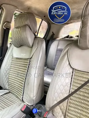 Toyota Vitz 2002 Silver