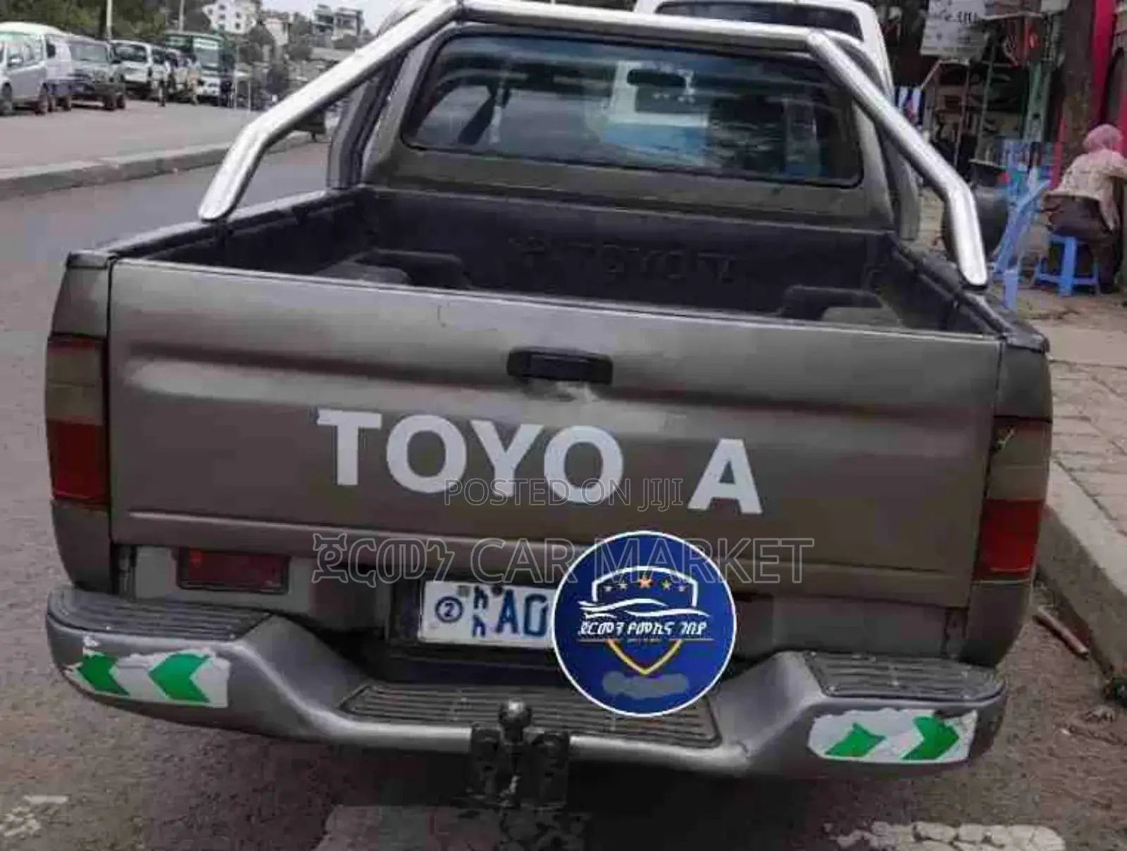 Toyota Hilux 2005 Gray