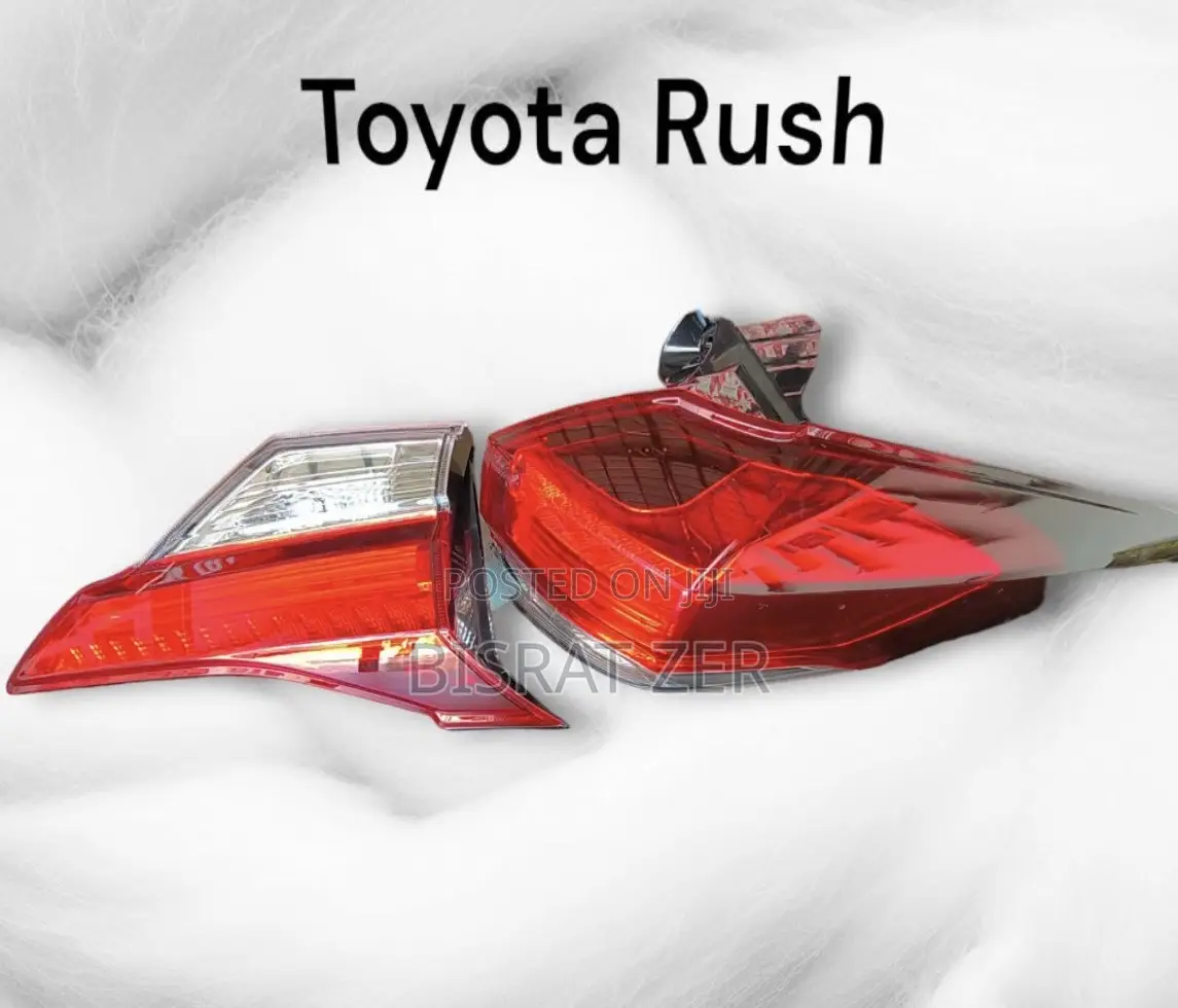 Toyota Rush Brake Light /TAIL LIGHT/