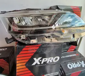 Photo - Toyota Rush Headlights