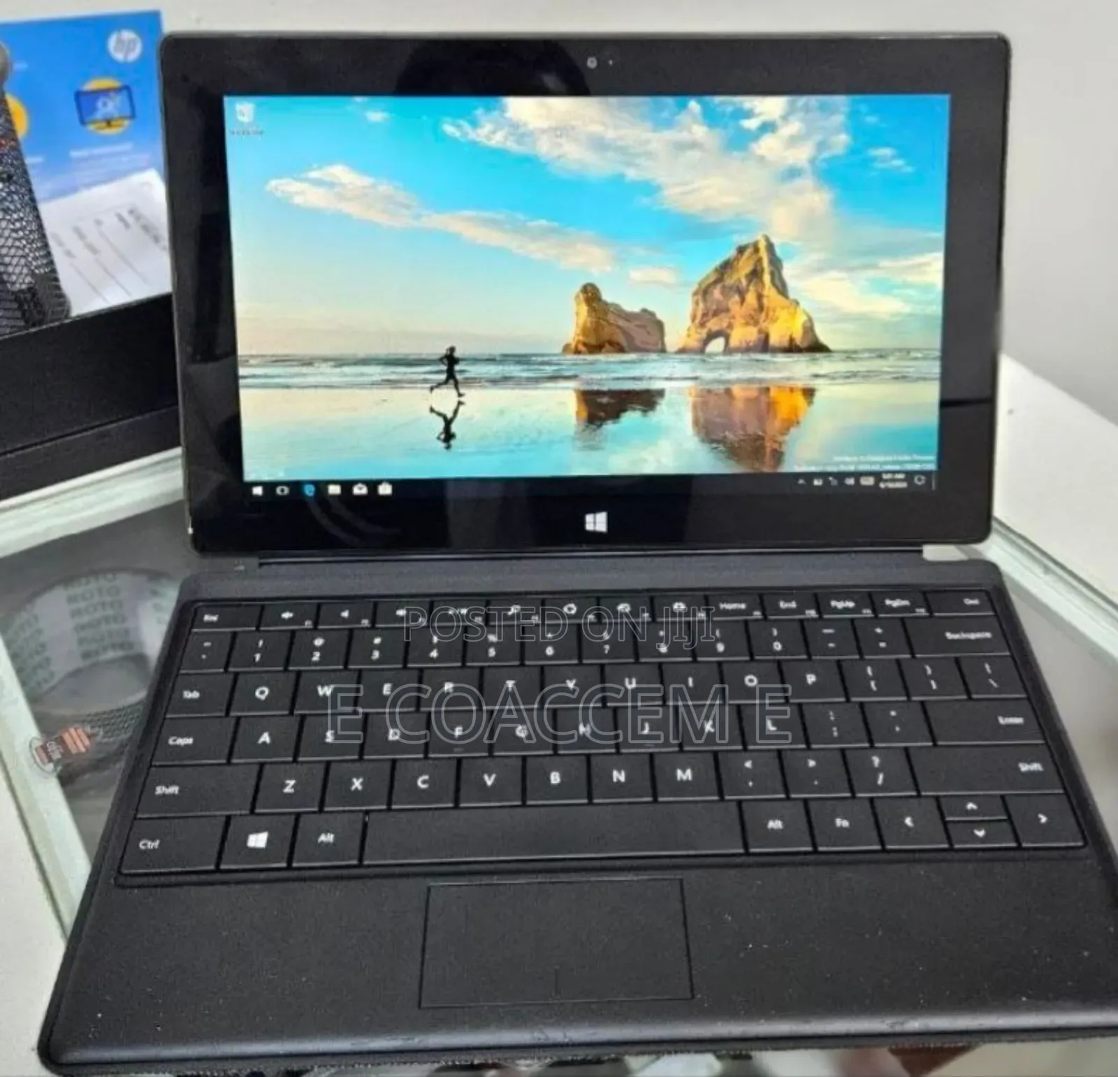 New Laptop Microsoft Surface 2GB Intel Xeon SSD 32GB