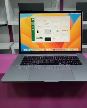 Photo - New Laptop Apple MacBook Air 2018 16GB Intel Core I7 SSD 512GB