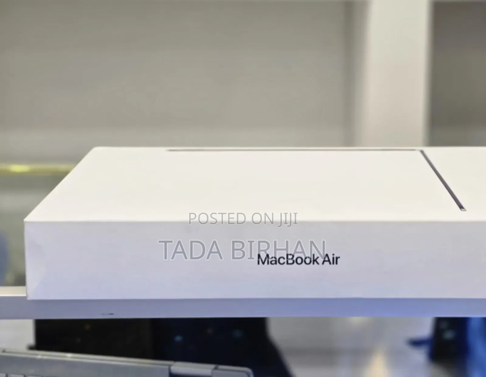 New Laptop Apple MacBook Air 2020 M1 1GB Apple M3 Pro SSD 1T