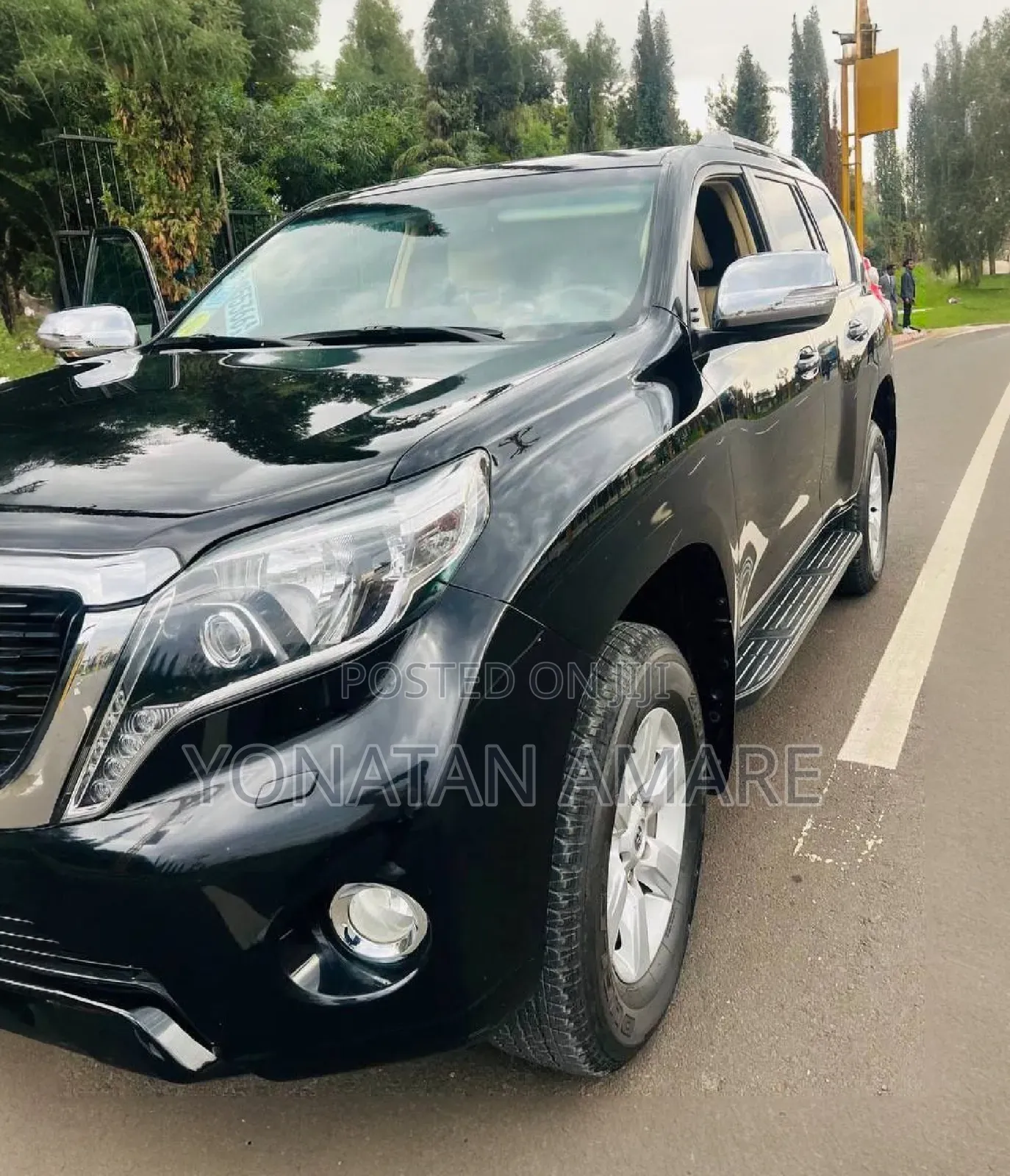 Toyota Land Cruiser Prado 2016 Black