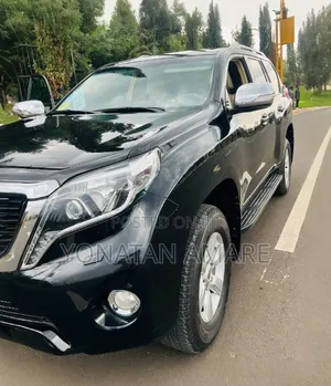 Toyota Land Cruiser Prado 2016 Black