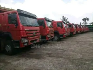 New Sinotruk Howo 2024 Red