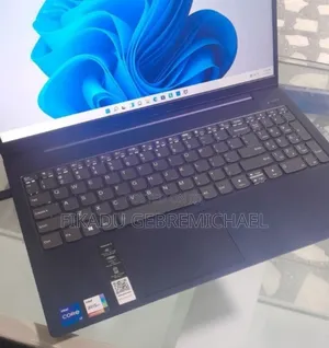 New Laptop Lenovo Flex 5 12GB Intel Core I7 SSD 512GB