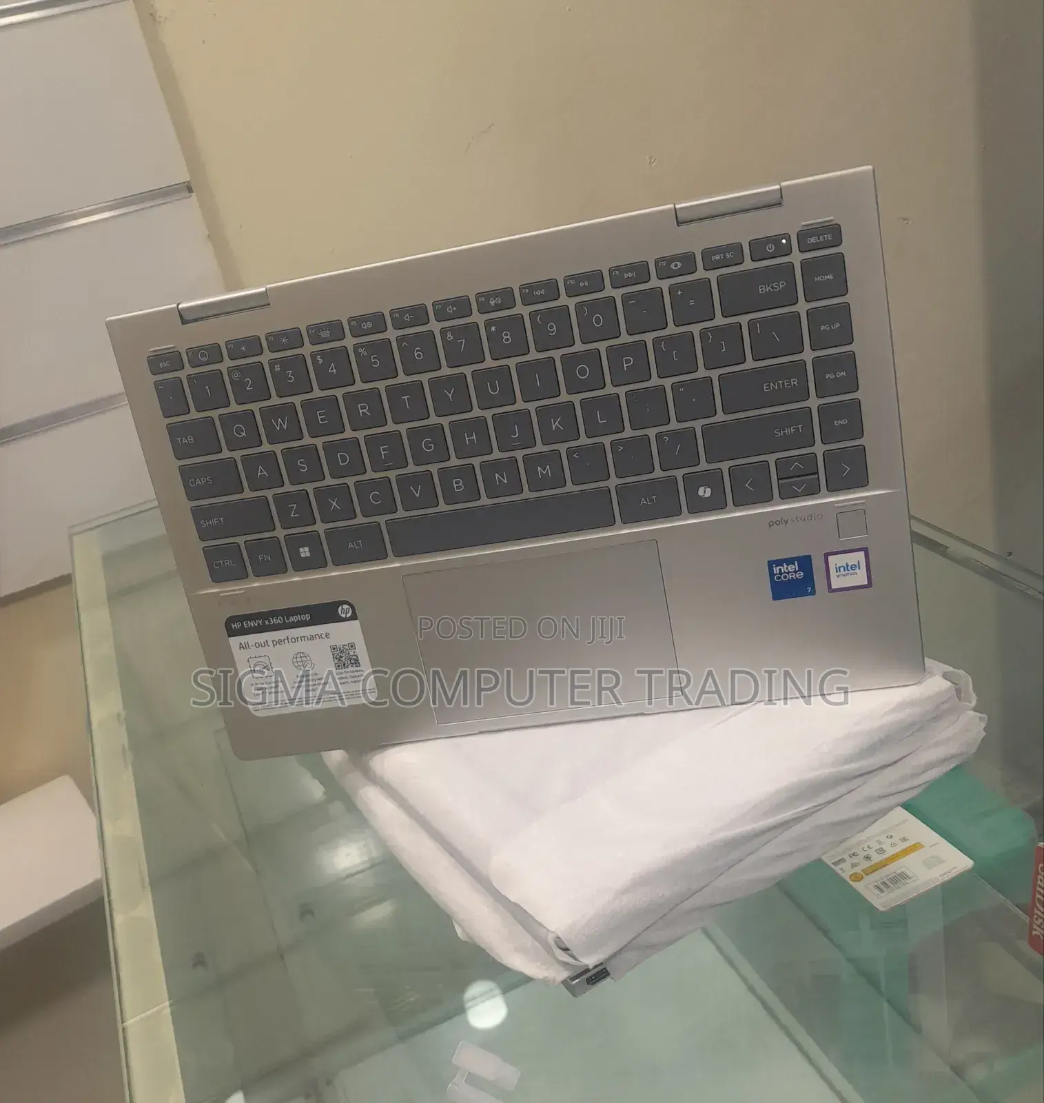 New Laptop HP Envy X360 16GB Intel Core I7 SSD 1T