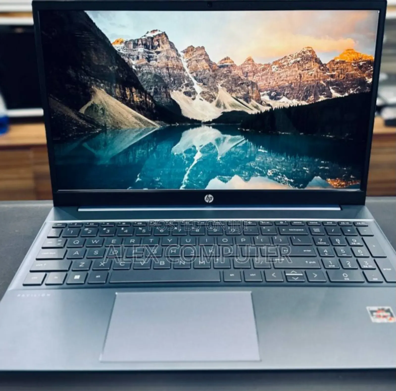 New Laptop HP Pavilion 15 16GB AMD Ryzen 5 SSD 512GB