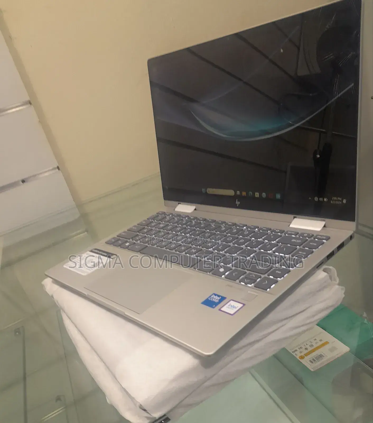 New Laptop HP Envy X360 16GB Intel Core I7 SSD 1T