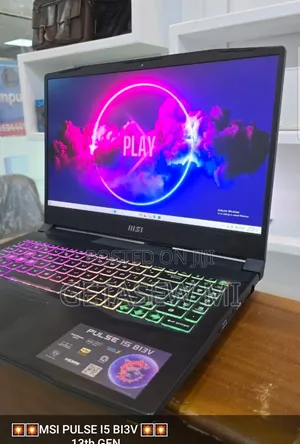 New Laptop MSI Pulse GL66 16GB Intel Core I7 SSD 1T
