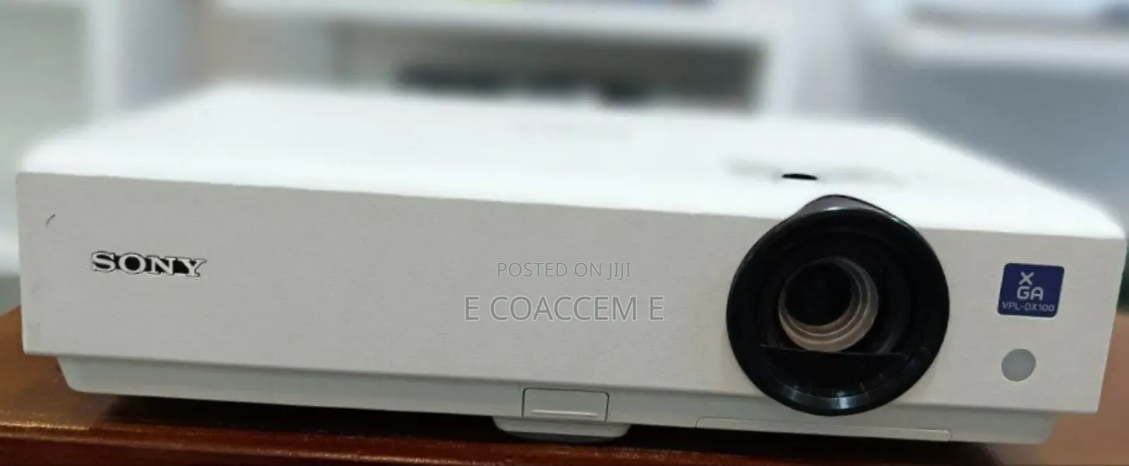 Sony Projector VPL-DX100