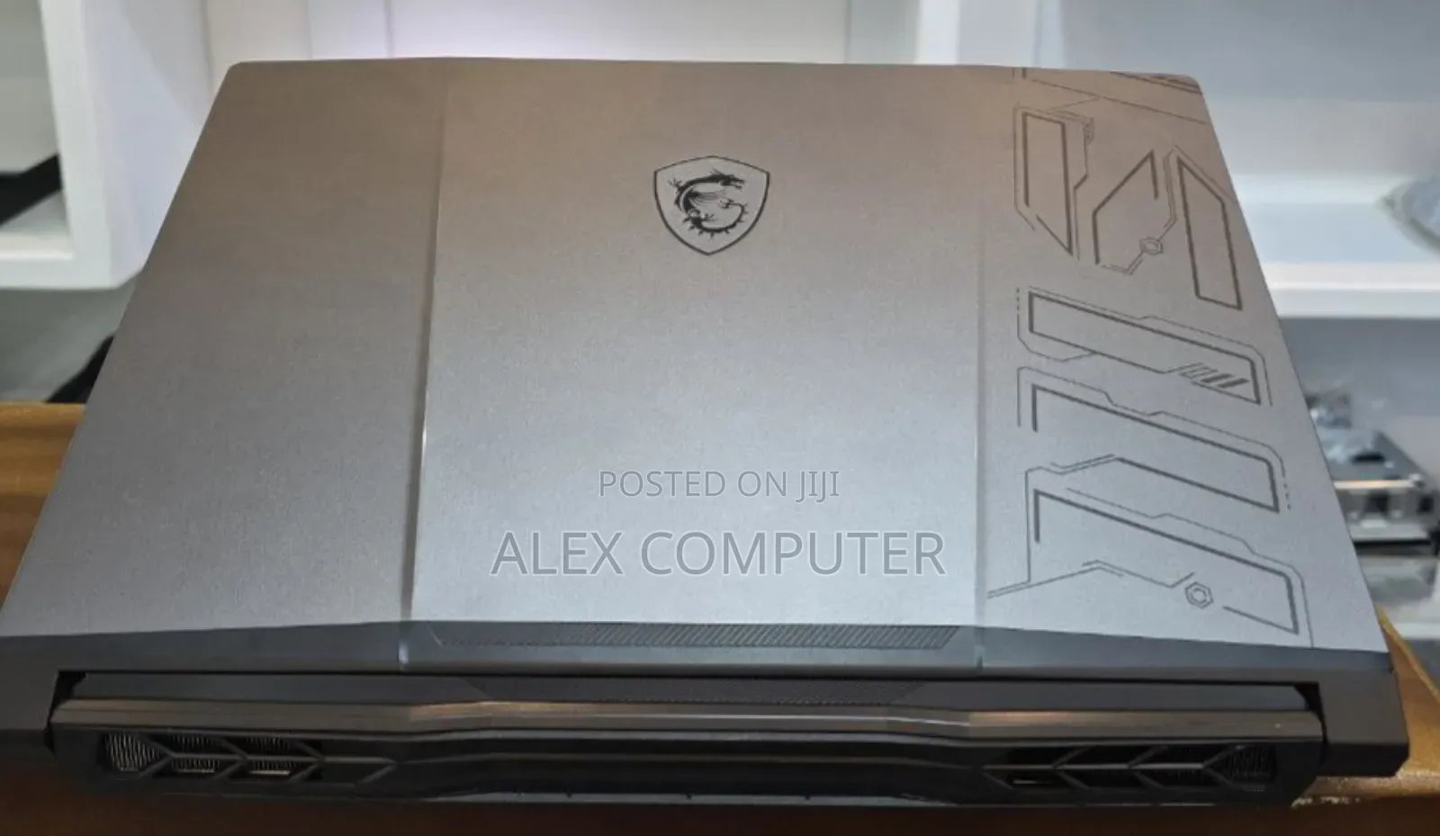 New Laptop MSI Pulse GL66 16GB Intel Core I7 SSD 1T