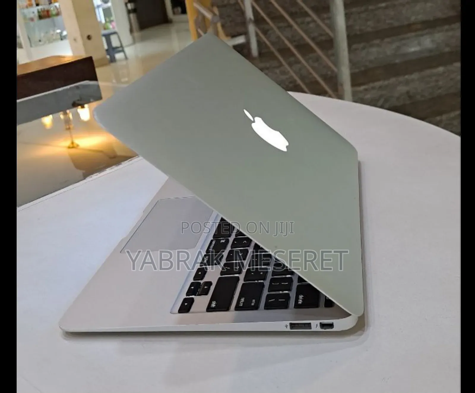 New Laptop Apple MacBook Air 2015 4GB Intel Core I5 SSD 128GB