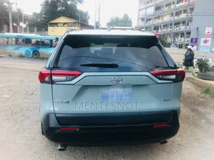 New Toyota RAV4 2022 Gray