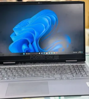 New Laptop Lenovo LOQ 15IRH8 16GB AMD Ryzen 5 SSD 512GB