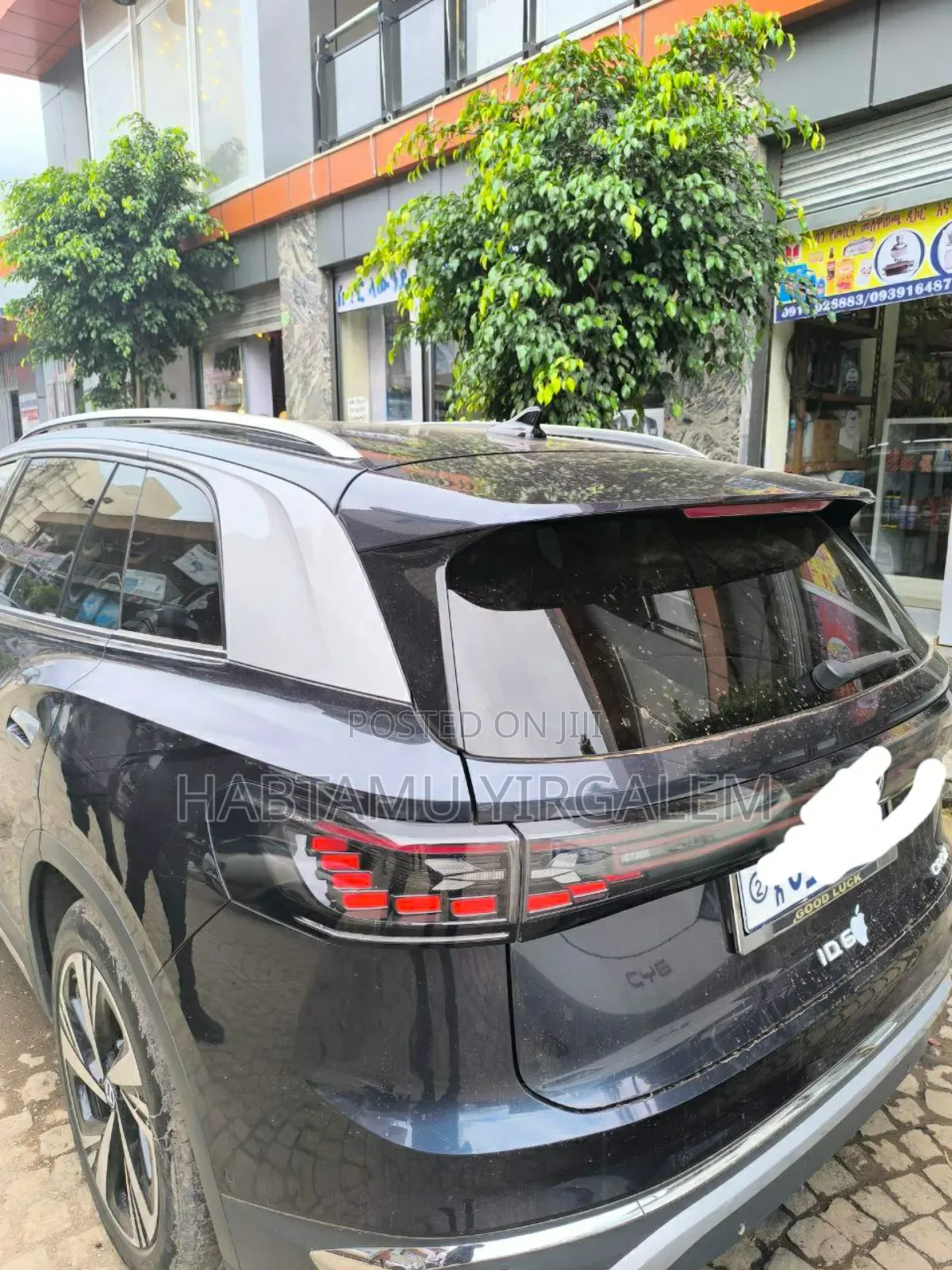 Volkswagen ID.6 2022 Blue