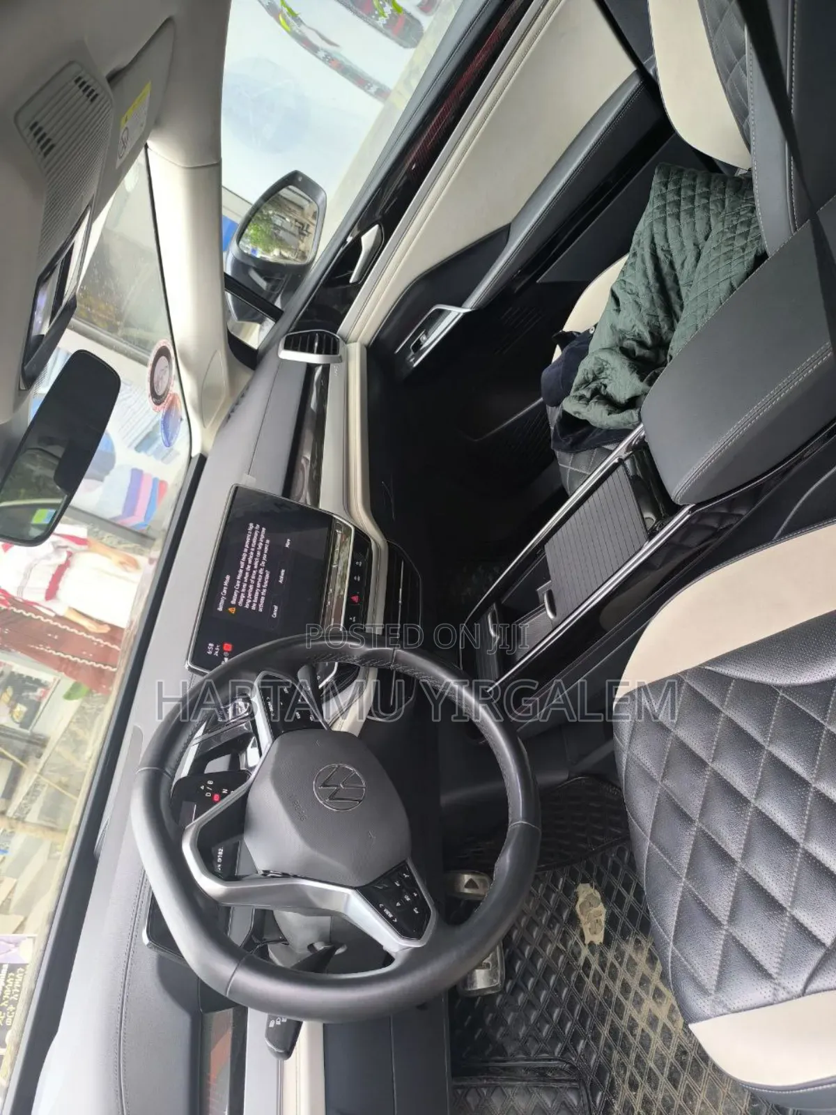 Volkswagen ID.6 2022 Blue