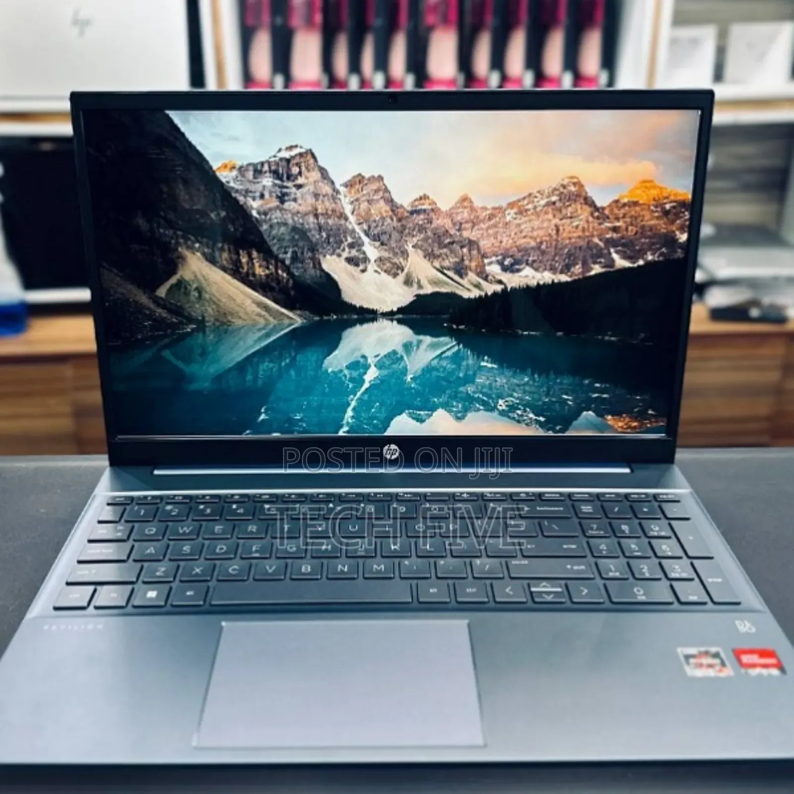 New Laptop HP Pavilion 15 8GB AMD Ryzen 5 SSD 512GB