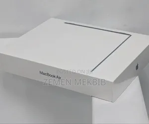 New Laptop Apple MacBook Air 2022 M2 8GB SSD 500GB