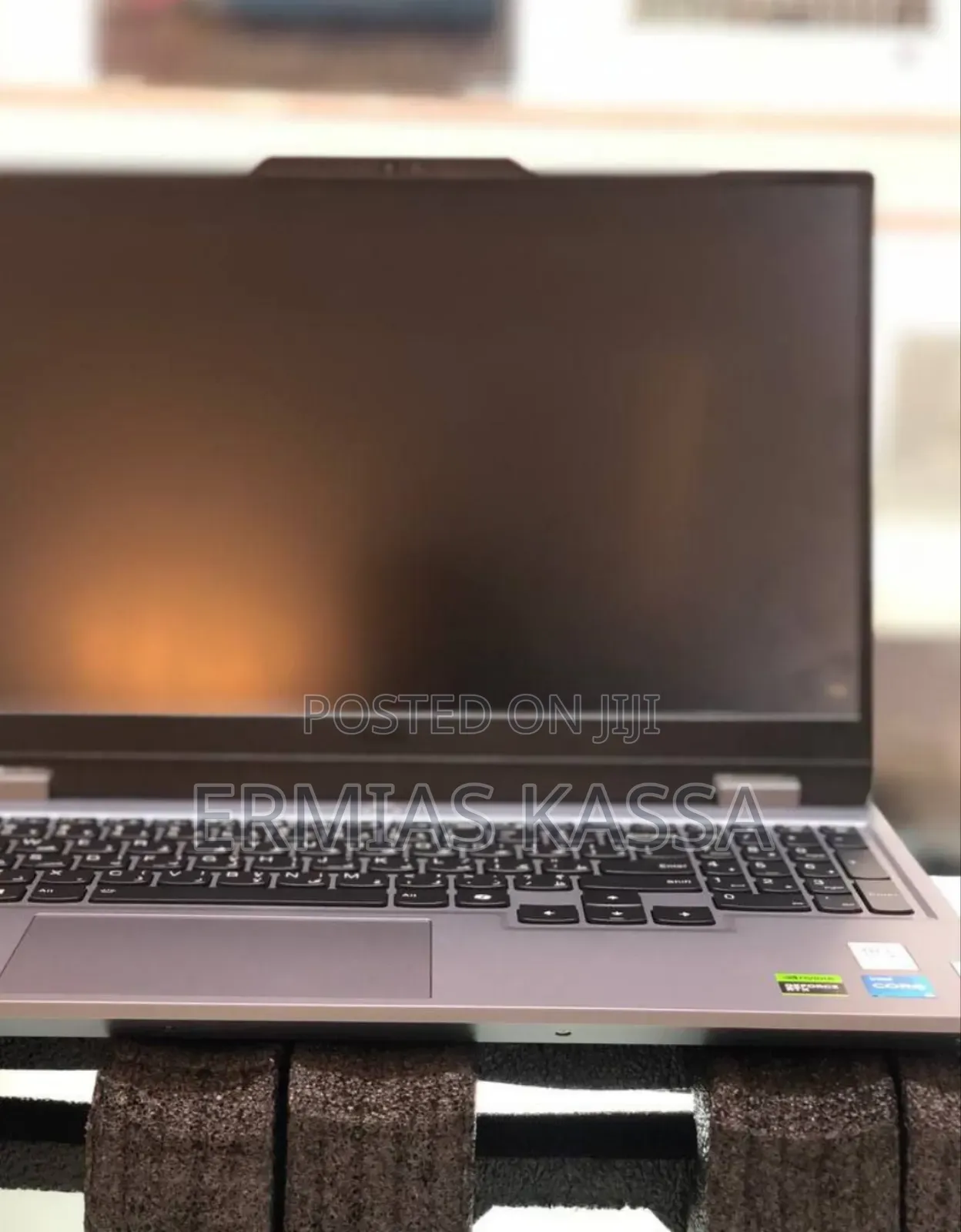 New Laptop Lenovo LOQ 15IRH8 16GB Intel Core I5 SSD 512GB