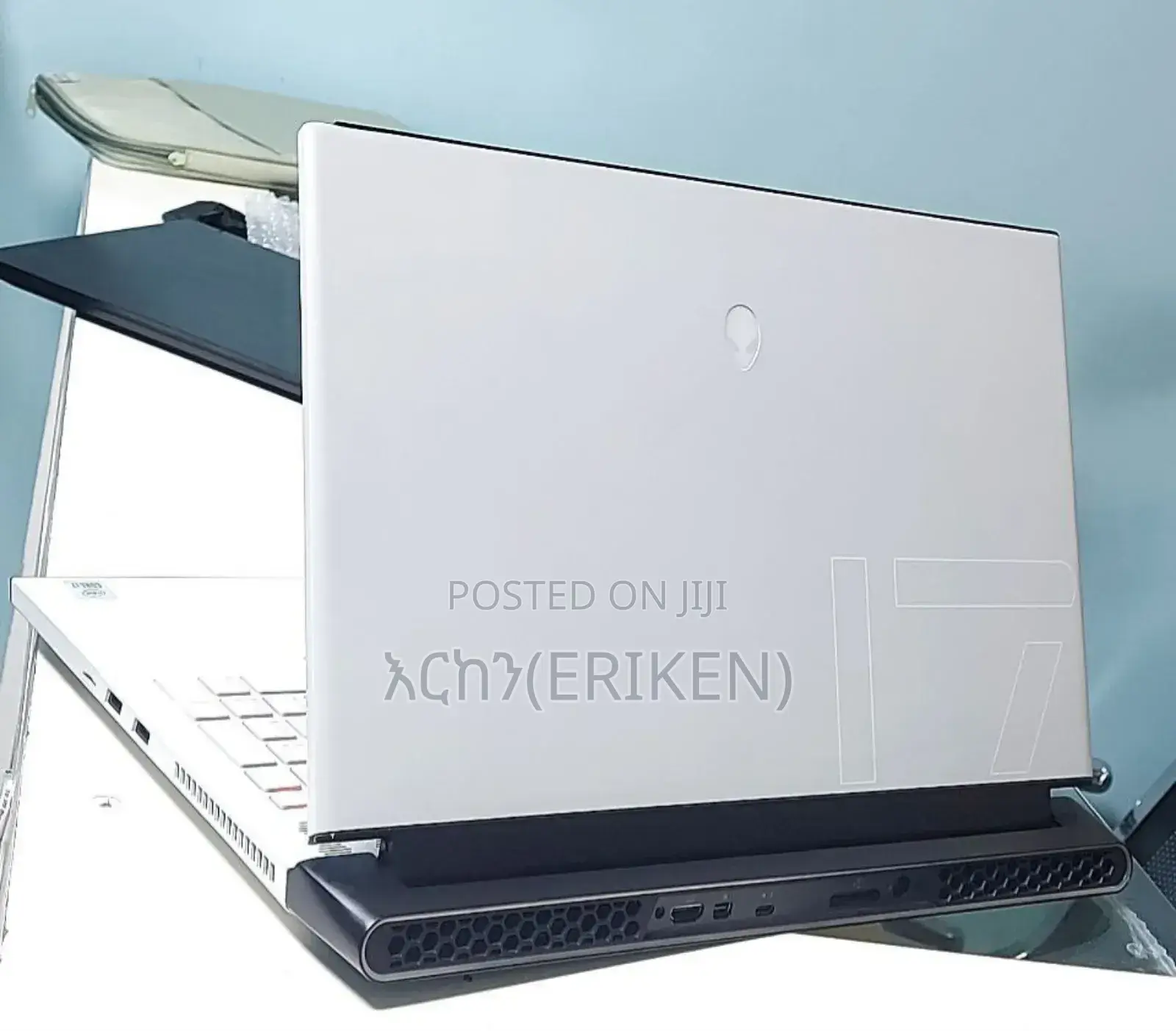 New Laptop Alienware M17x R2 16GB Intel Core I7 SSD 1T