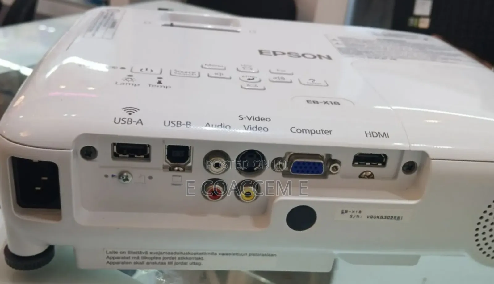 Brand New EPSON Projector With Bag, Remote