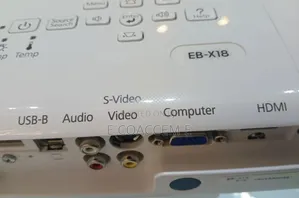 Brand New EPSON Projector With Bag, Remote