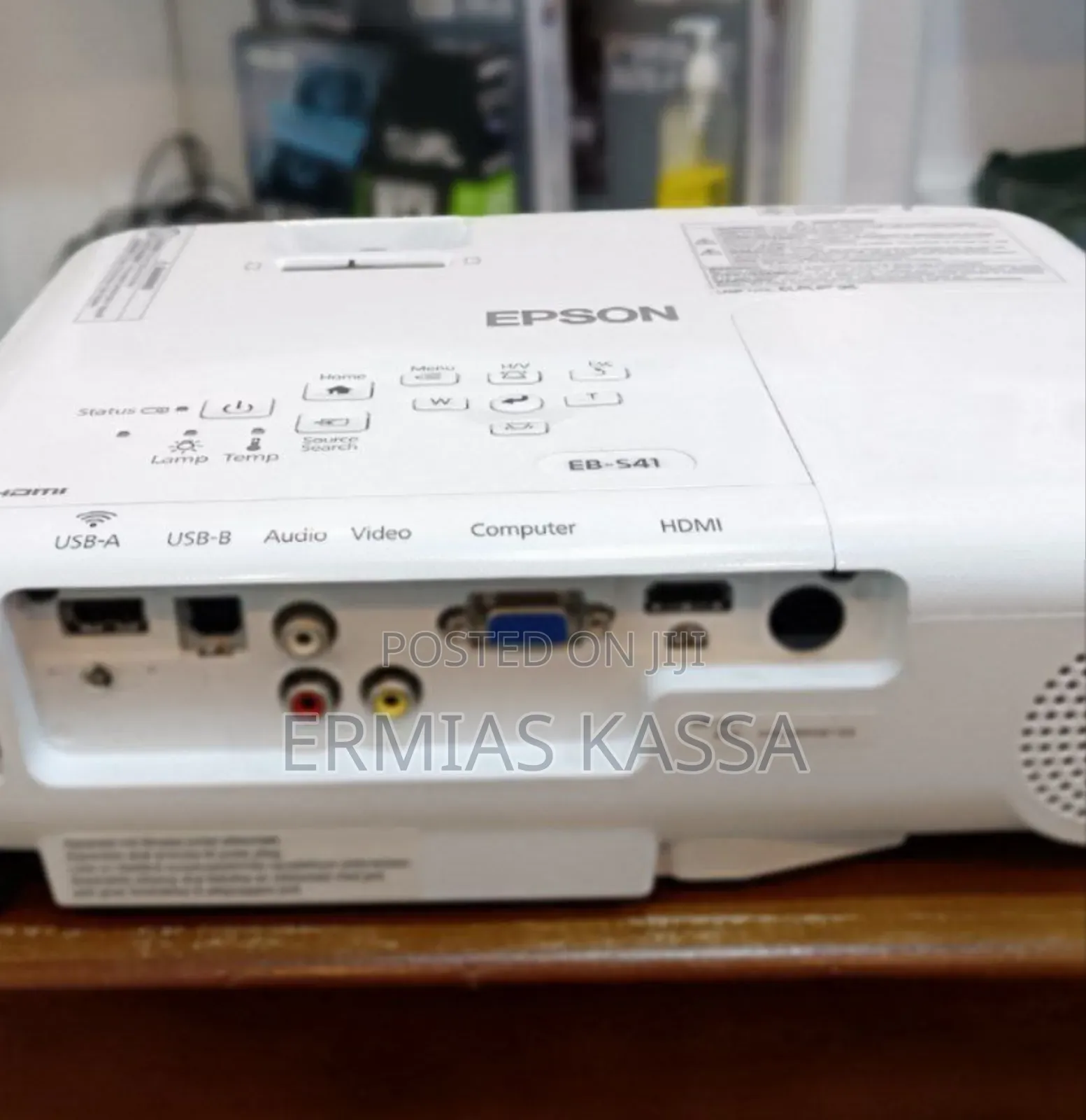 New Epson EB- S41 Projector With Remote, Manual and Bag
