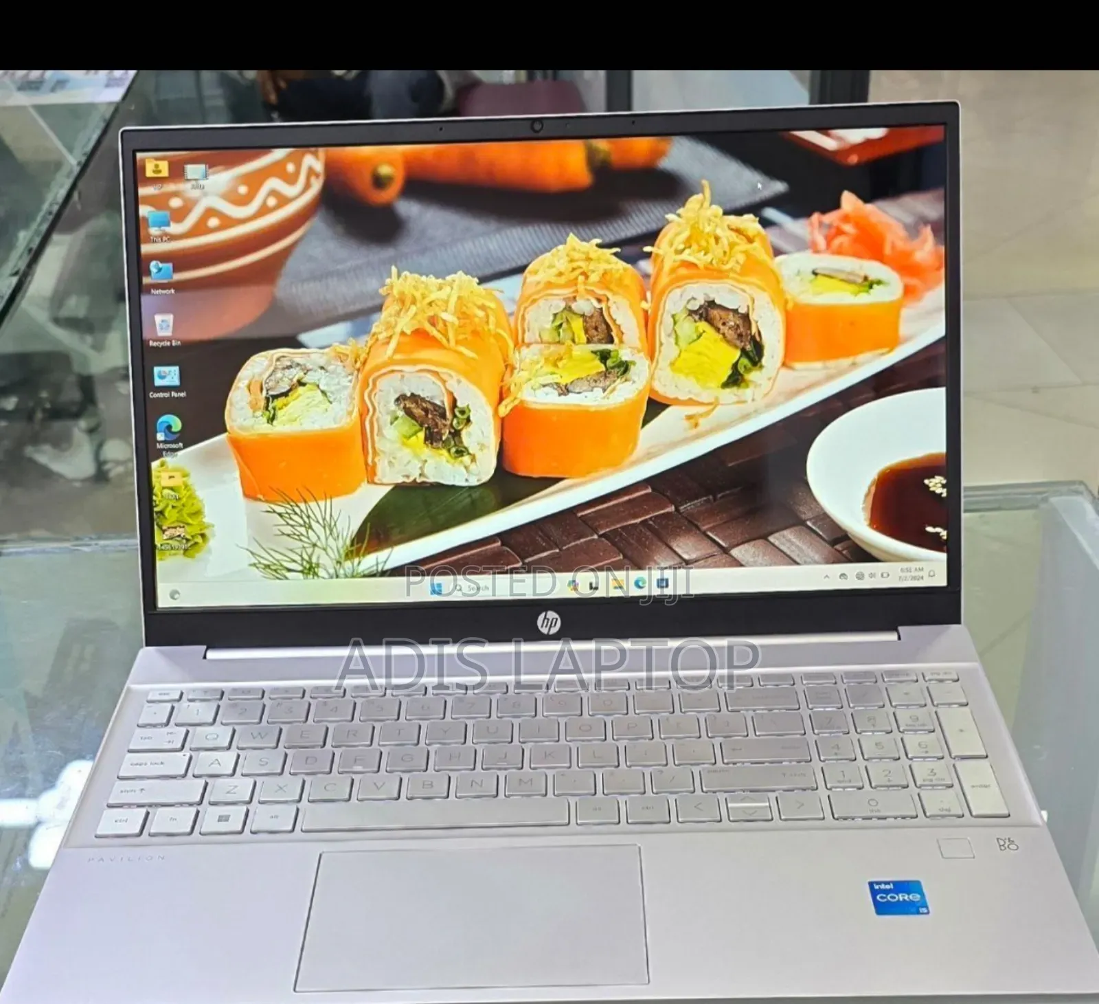 New Laptop HP Pavilion 11 8GB Intel Core I5 SSD 512GB