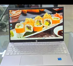 New Laptop HP Pavilion 11 8GB Intel Core I5 SSD 512GB