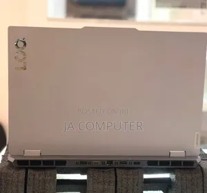 New Laptop Lenovo LOQ 15IRH8 16GB Intel Core I5 SSD 512GB