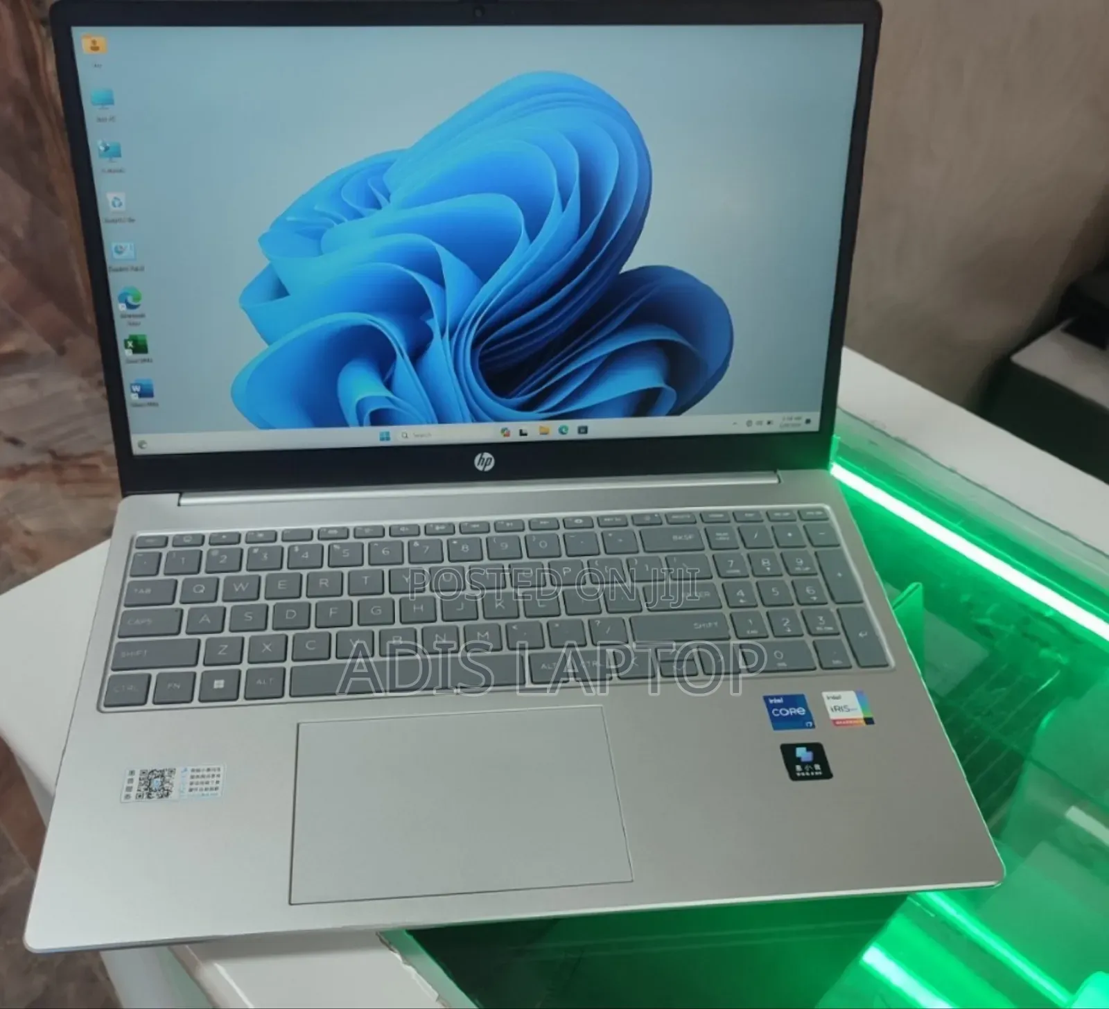 New Laptop HP Stream Notebook 8GB Intel Core I7 SSD 512GB