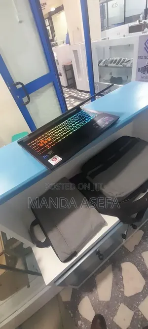 Photo - New Laptop MSI 16GB Intel Core I7 SSD 1T