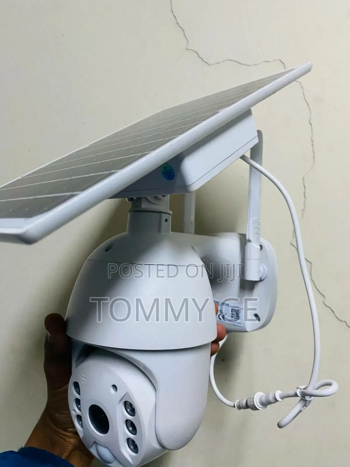 በሶላር ወይም በጸሀይ ሀይል የሚሰራ የደህንነት ካሜራ Solar Security Camera