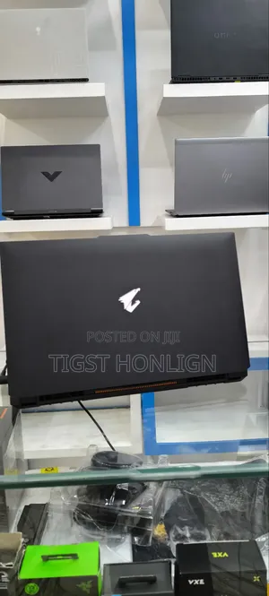 Photo - New Laptop Gigabyte AERO 15 16GB Intel Core I7 SSD 1T