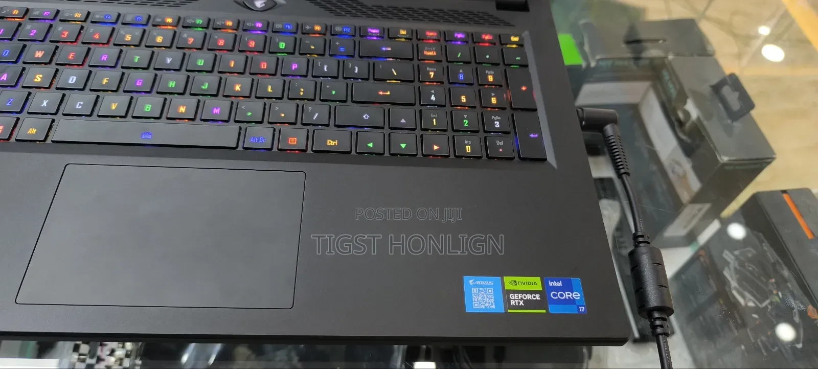 New Laptop Gigabyte AERO 15 16GB Intel Core I7 SSD 1T