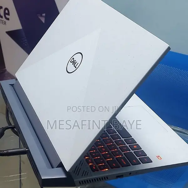 New Laptop Dell G15 5511 16GB AMD Ryzen 5 SSD 512GB