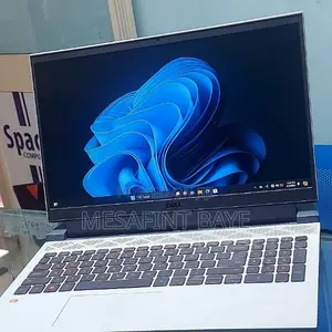 New Laptop Dell G15 5511 16GB AMD Ryzen 5 SSD 512GB