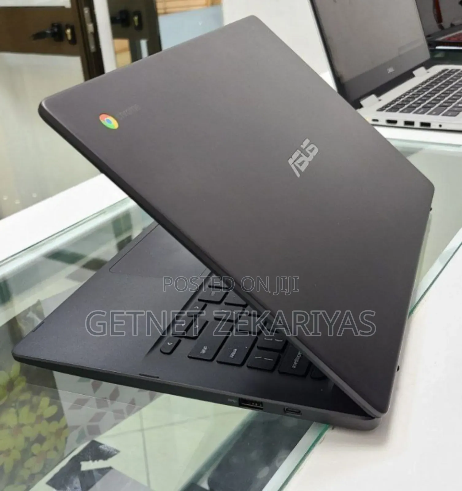 New Laptop HP Chromebook 4GB Intel Celeron HDD 1T