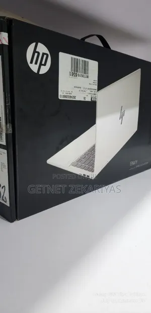 New Laptop HP Envy 14 16GB Intel Core I7 SSD 1T