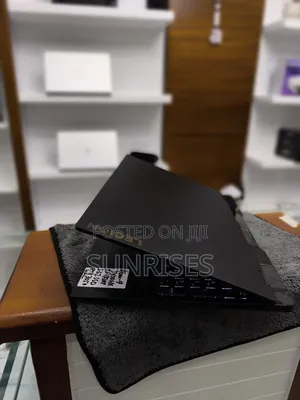 New Laptop Lenovo Legion Y520 16GB AMD Ryzen 9 SSD 512GB