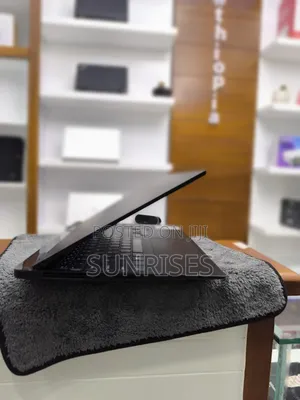 New Laptop Lenovo Legion Y520 16GB AMD Ryzen 9 SSD 512GB