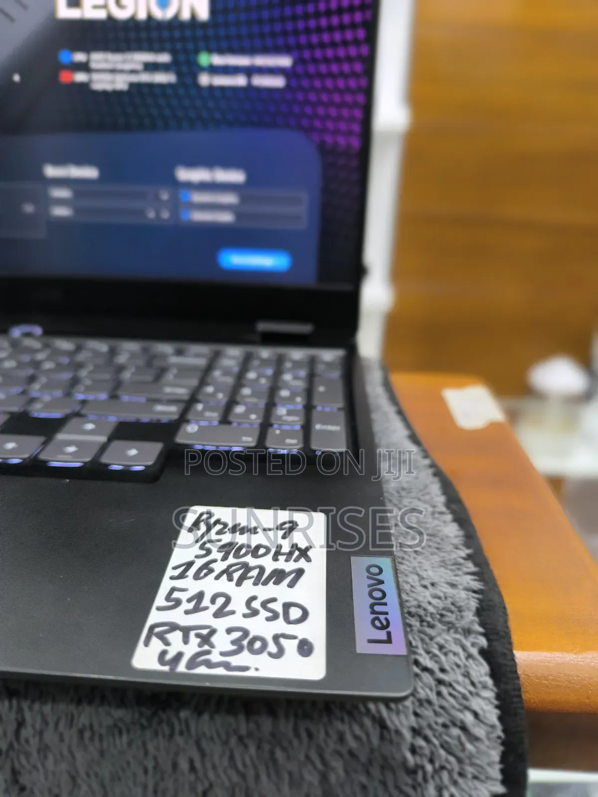 New Laptop Lenovo Legion Y520 16GB AMD Ryzen 9 SSD 512GB