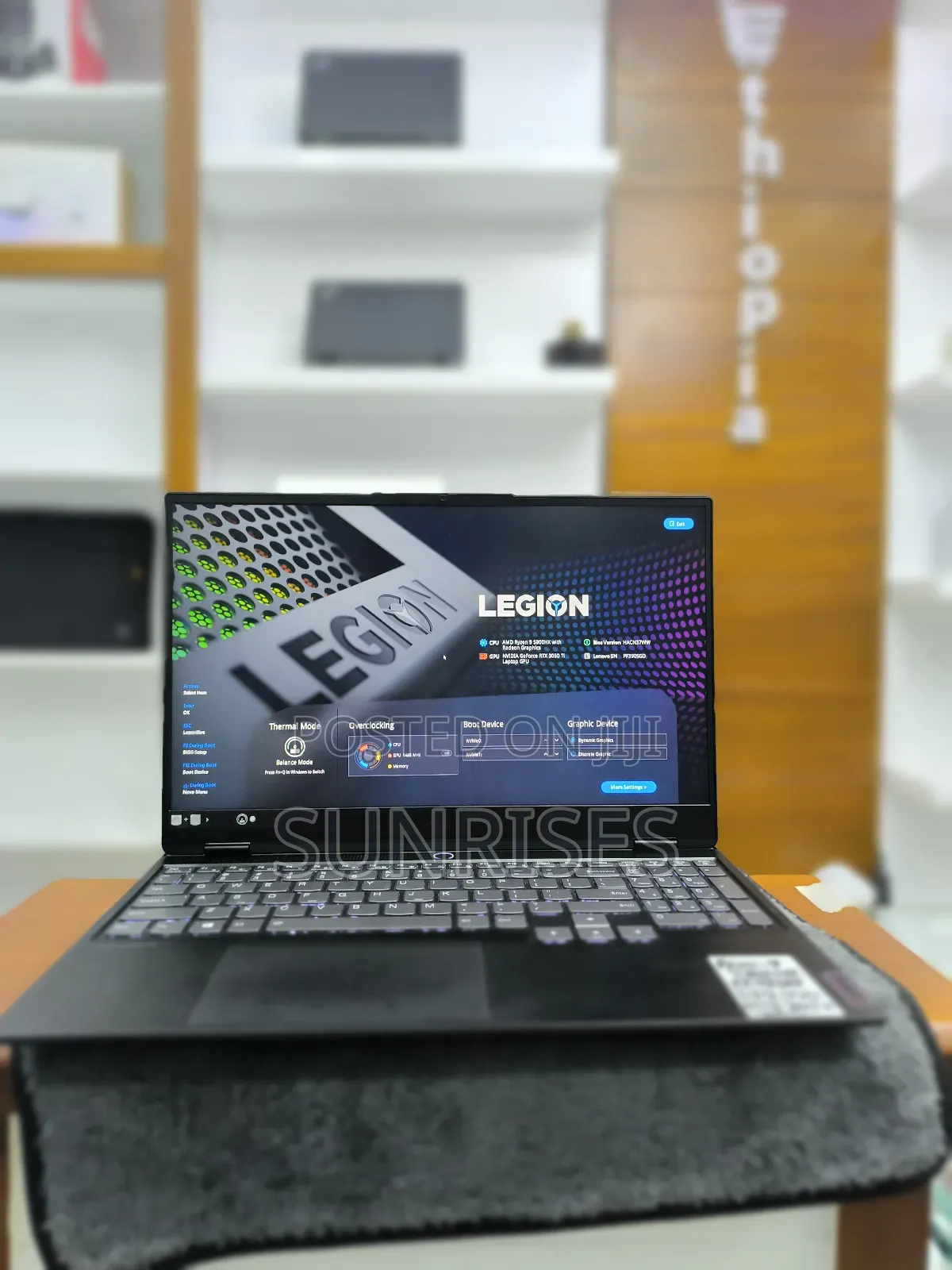New Laptop Lenovo Legion Y520 16GB AMD Ryzen 9 SSD 512GB