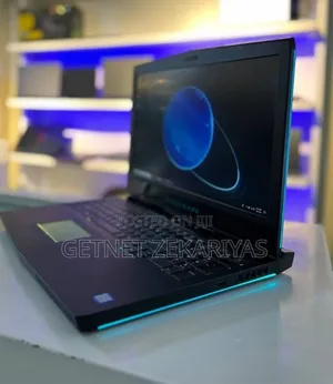 New Laptop Alienware M17x R2 16GB Intel Core I7 SSD 1T