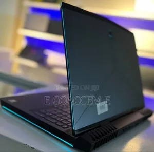 New Laptop Alienware M17x R2 16GB Intel Core I7 HDD+SSD 1T