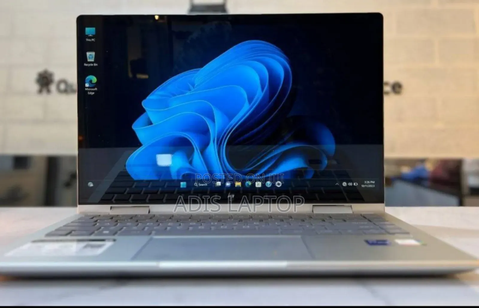 New Laptop HP Envy X360 16GB Intel Core I7 SSD 1T